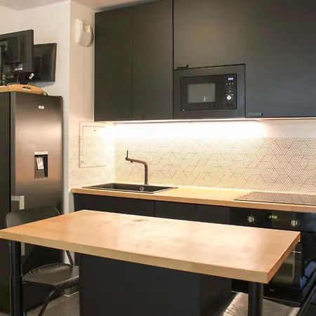 Beautiful 1-bedroom With Terrace * Boulogne-Billancourt